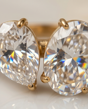 Load image into Gallery viewer, Diamond Sisters Ring