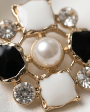 Load image into Gallery viewer, Diamonds and Pearl Studs