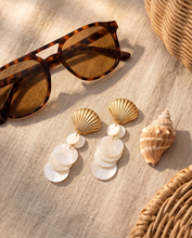 Load image into Gallery viewer, Sea Shell Earrings