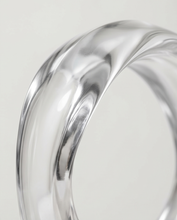 Load image into Gallery viewer, Clear Bangle