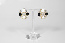 Load image into Gallery viewer, Diamonds and Pearl Studs