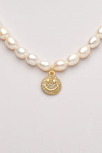 Load image into Gallery viewer, DIAMOND SMILEY PEARL NECKLACE