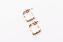 Load image into Gallery viewer, MARIE CUFFED EARRINGS