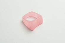 Load image into Gallery viewer, BABY PINK CHUNKY RING
