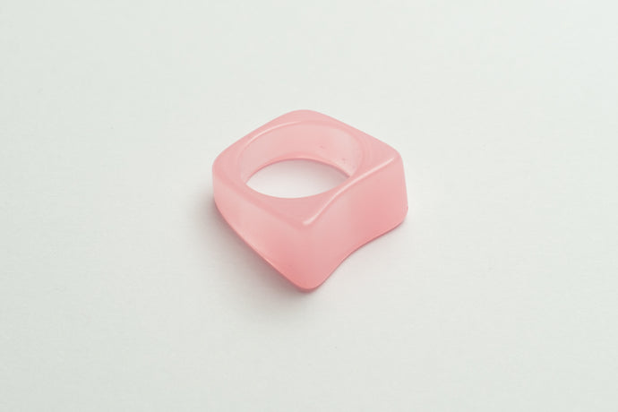 BABY PINK CHUNKY RING